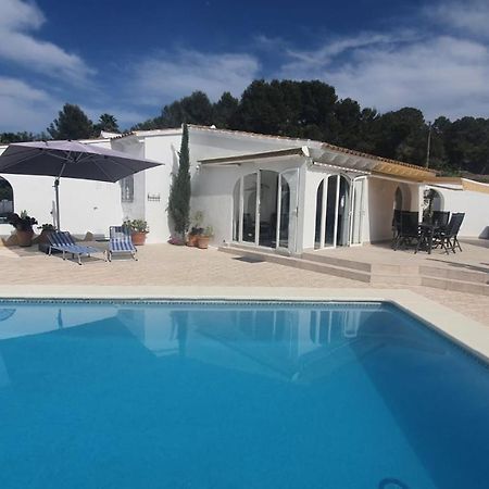 Cheerful 2-Bedroom Villa With Private Pool Calpe Exterior photo