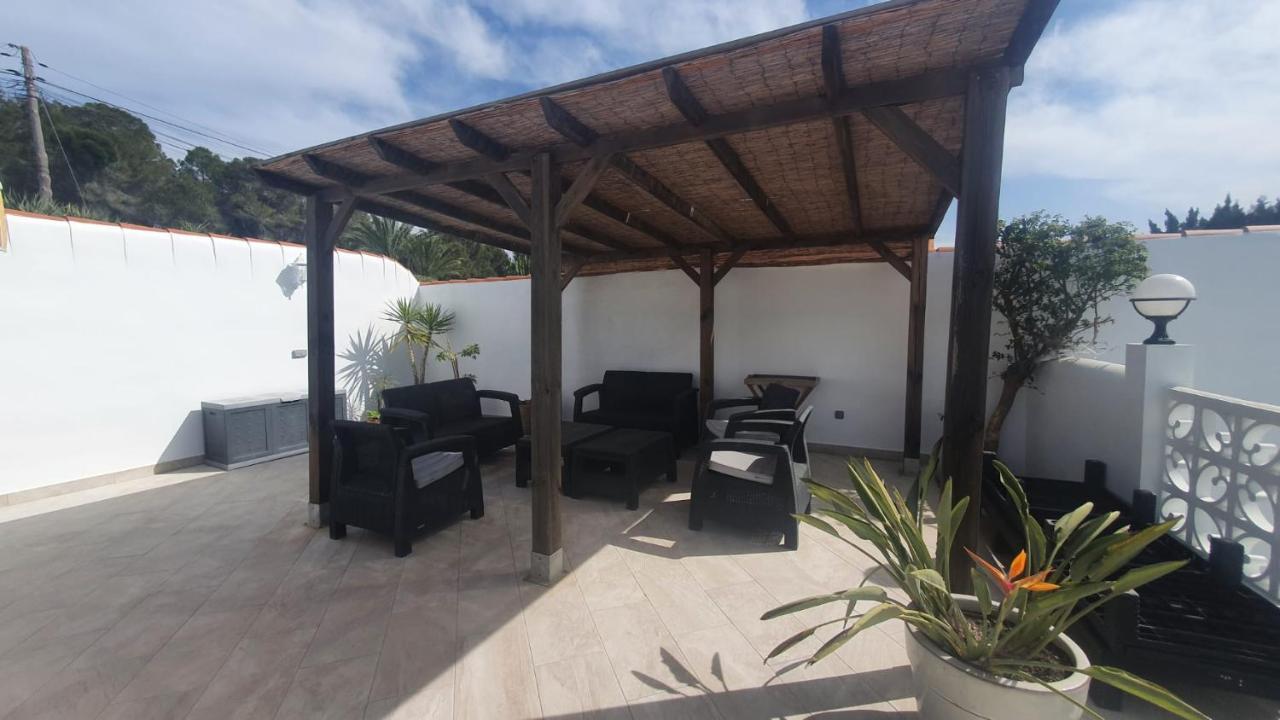 Cheerful 2-Bedroom Villa With Private Pool Calpe Exterior photo