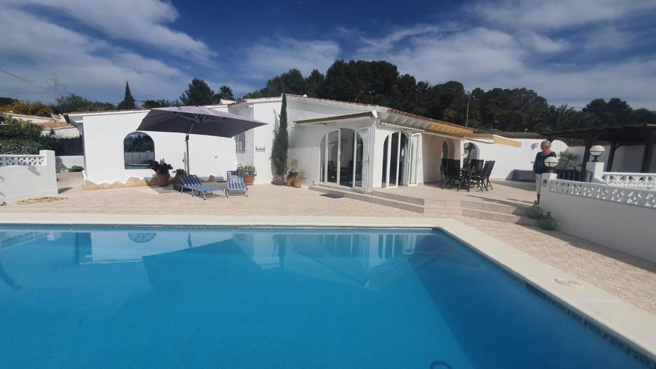 Cheerful 2-Bedroom Villa With Private Pool Calpe Exterior photo