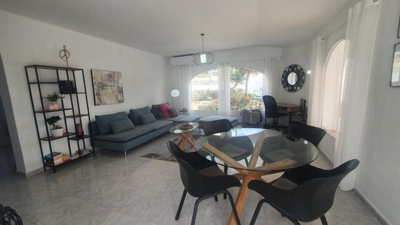 Cheerful 2-Bedroom Villa With Private Pool Calpe Exterior photo