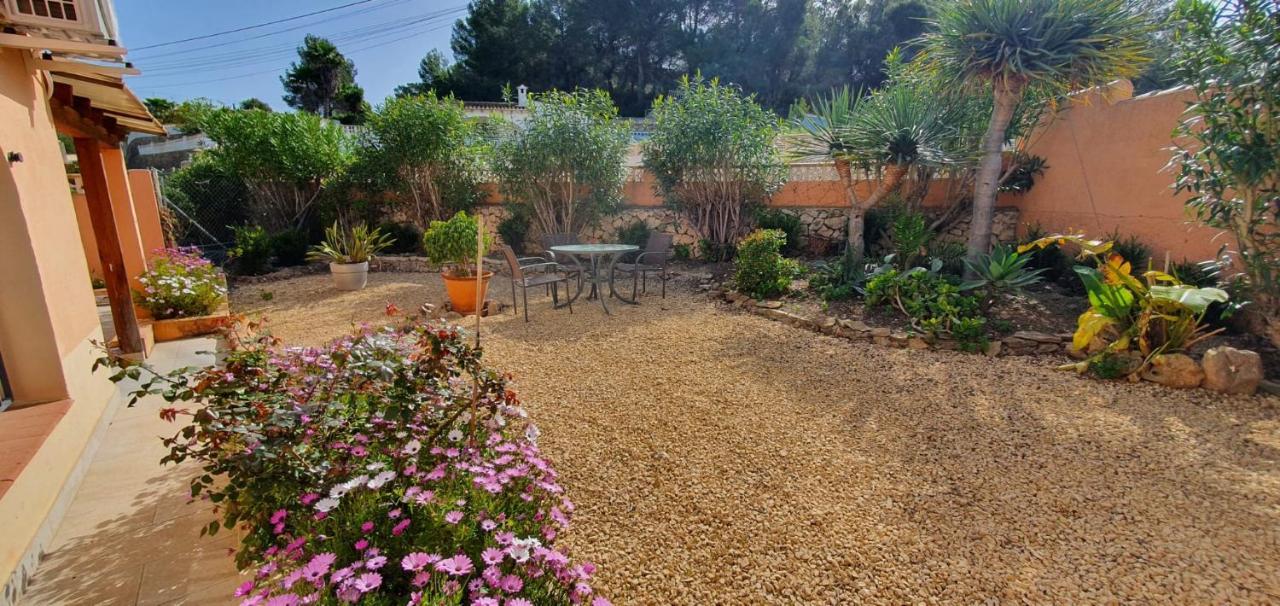 Cheerful 2-Bedroom Villa With Private Pool Calpe Exterior photo